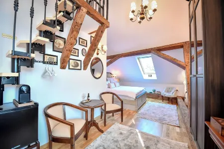 Casa Barițiu Отели рядом с достопримечательностью «DASH»