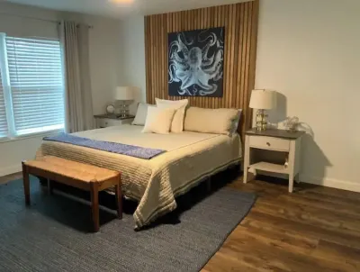 Key Allegro charmer! Surrounded by Water! Hotels near Texas Maritime Museum