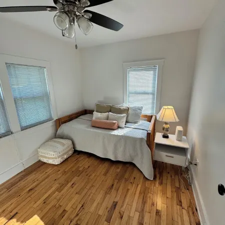 Charming 2-bedroom house in Clemson 4mi. from Death Valley and 1mi. from Mac's