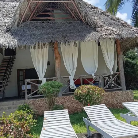 JOAHR VILLA