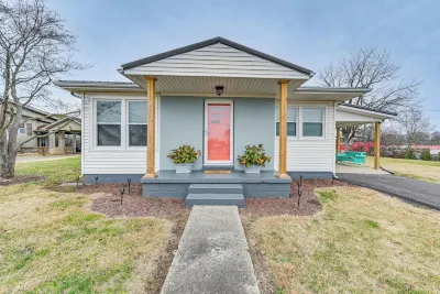 Charming Cave City Vacation Rental w/ Fire Pit! Hotels in der Nähe von Onyx Cave