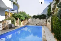 Nardò Terrace Apartment with Pool