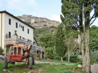Country House in Chiusdino with Panoramic Views Hotels in Chiusdino