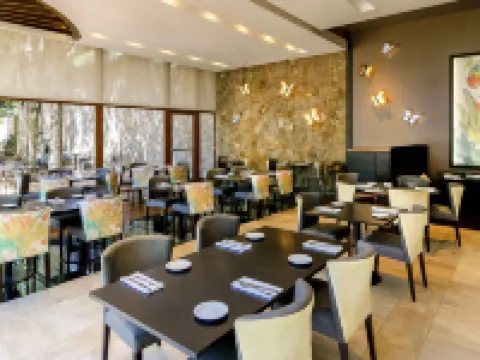 伊瓜蘇港美居伊露酒店