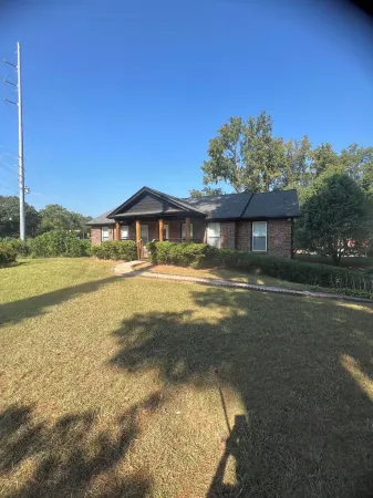 Entire Home, Minutes to Atlanta!