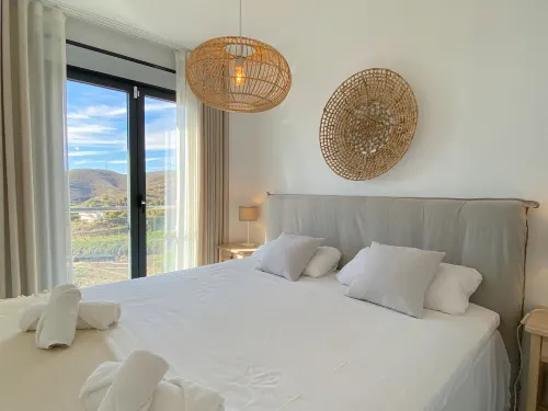 Apartment in Málaga with Sea Views & Pool