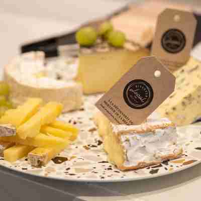 Hôtel Mercure Paris Notre Dame Saint Germain des Prés Dining/Meeting Rooms