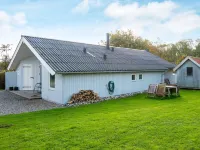 8 person holiday home in Juelsminde-By Traum - Bintang 2