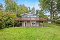 Relaxing Lake Home that is certain to create smiles and memories for all ages!