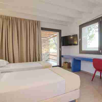 FarOut - BeachResort & Camping Rooms