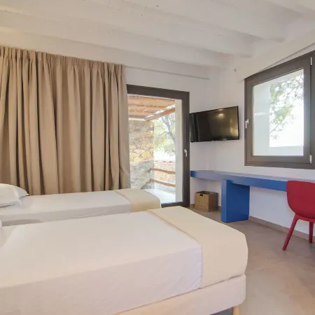FarOut - BeachResort & Camping Ξενοδοχεία στην πόλη Ίος