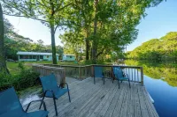 Paradise on the Rainbow River Hotels in Dunnellon