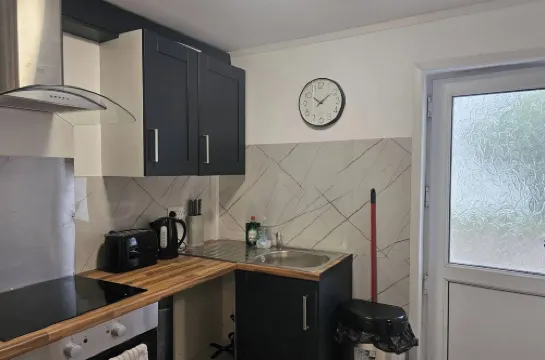 Cosy Studio in Heart of Bridgend