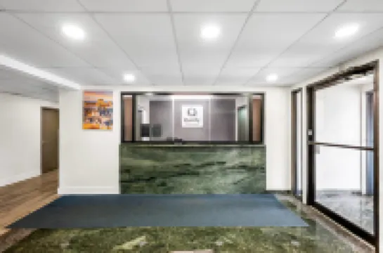 Quality Inn Hotels in New Haven County