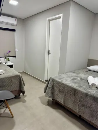 Della Economy Hotel Отели в г. Паранагуа