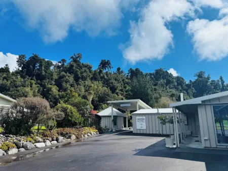 Franz Josef Oasis Отели рядом с достопримечательностью «West Coast Wildlife Centre»