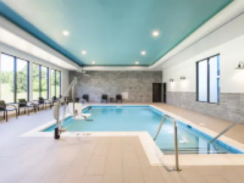 โรงแรม ฮอลิเดย์ อินน์ โรอาโนค แอร์พอร์ต – คอนเฟอเรนซ์ CTR บาย IHG โรงแรมในโรอาโนค