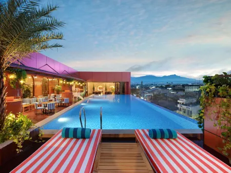 Mercure Garut City Center Отели в г. Garut Regency