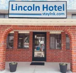 Travelodge by Wyndham Lincoln South Hotel a 