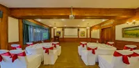 Araiya Palampur - business