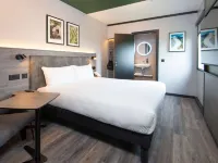 Ibis Styles London Gatwick Airport Hotels in Crawley