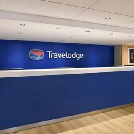 Travelodge Edinburgh Central Отели рядом с достопримечательностью «Музей «Наша динамичная Земля»»