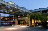 University Place Hotel and Conference Center - breakfast