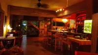 Mango Moon Villa - Barer