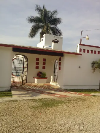 Casa Pariso with the Great Alberca Oaxtepec Mor