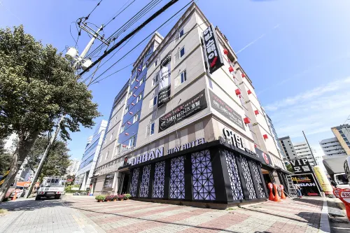 Urban Stay Hotel