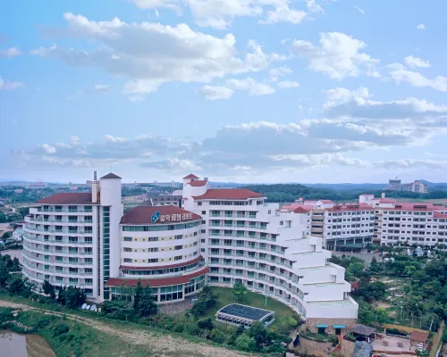 Pine Resort Sulak Hotel berhampiran Stadium Sokcho