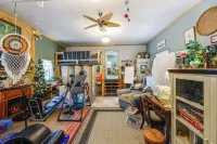 Unique & Artistic Retreat Near Rehoboth Beach! - Apartments