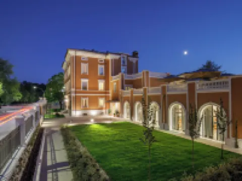 วิลลา มิเลียนี โรงแรมในFabriano