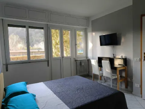 Ivrea la Bella Affittacamere - Perotti 12 Hotels in 