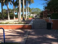 Keybiscayne Charmer half a block from private Beach, Restaurants and Boutiques!! Hotels in Key Biscayne