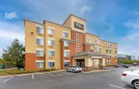 Extended Stay America Suites - St Louis - Westport - Central - breakfast