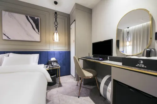 Wonju Hotel on the moon - 2-Star