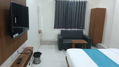 Hotel Empire Hotels near Somnath temple