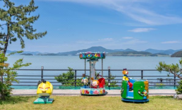 Yeosu Hi Mom Kids Family Pension Black