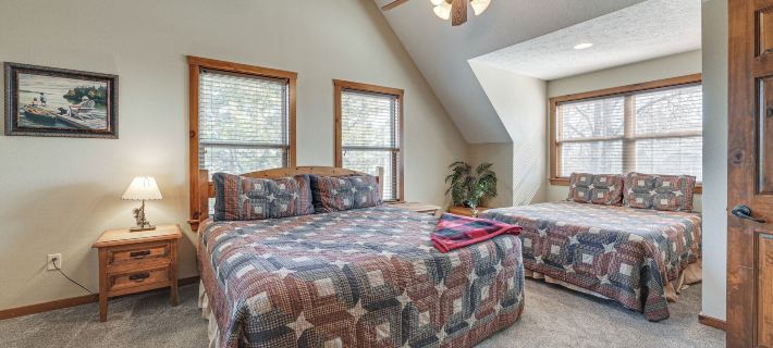 Families Welcome! Branson Resort-Style Getaway Hotels in Stone County