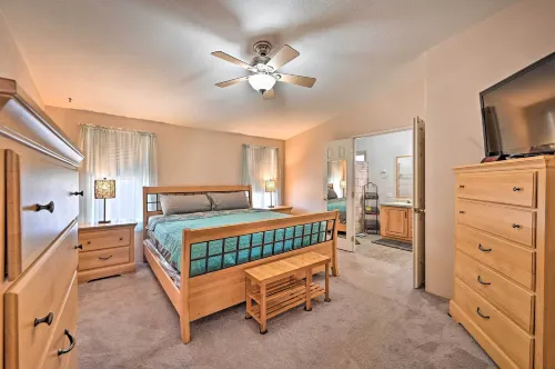 Yuma Vacation Rental w/ Yard & Grills! - Kitchenette