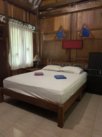 Diana's Homestay Hotels in Kebalenan