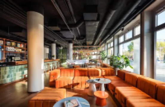 Me and All Hotel Berlin East Side, by Hyatt