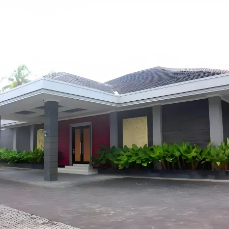 New Surya Hotel