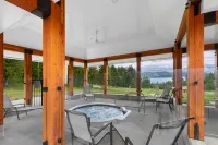 Kootenay Lakeview Resort , BW Signature Collection