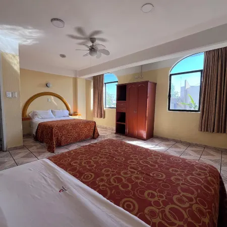 Hotel Central