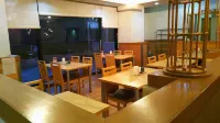 โรงแรมนิวเซ็นทรัล คัตสึตะ - พร้อมอาหารเช้า