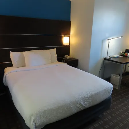 St Charles Hotel Downtown Hudson