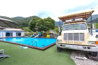 Miryang Pension Mir - Pools