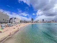 GuestReady - Las Canteras Beach Escape - Condos